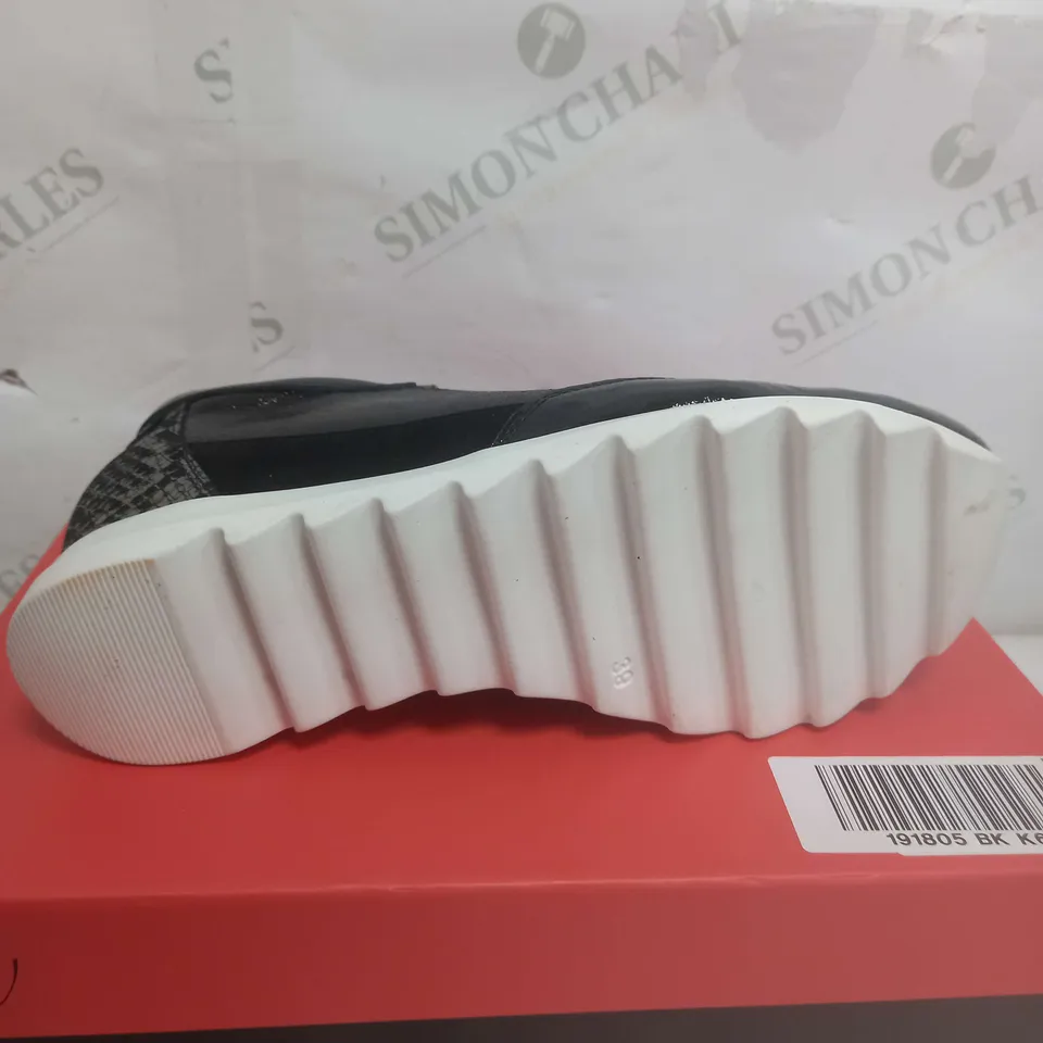 RUTH LANGSFORD WHITE WEDGE TRAINERS - SIZE 5