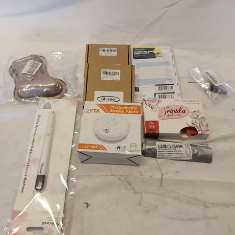 APPROXIMATELY 9 ASSORTED BRAND NEW BOXED PRODUCTS TO INCLUDE;