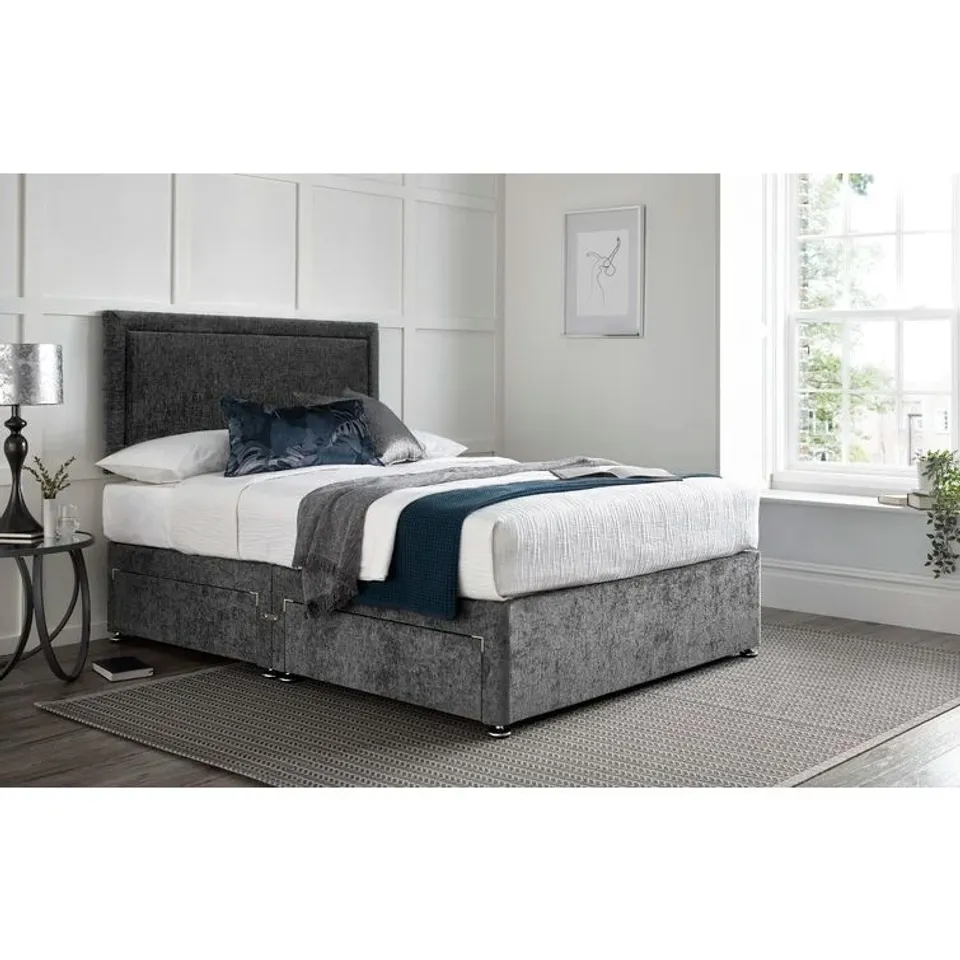 OKAWVILLE DIVAN BED WITH 24" HEADBOARD (3 PARTS)