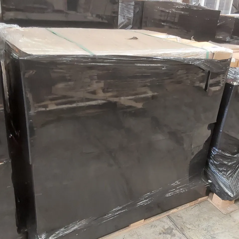 PALLET CONTAINING A LARGE ASSORTMENT OF BATHROOM FURNITURE PARTS INCLUDING: VELDEAU VANITY WALL HANGING CARCASSES ECT