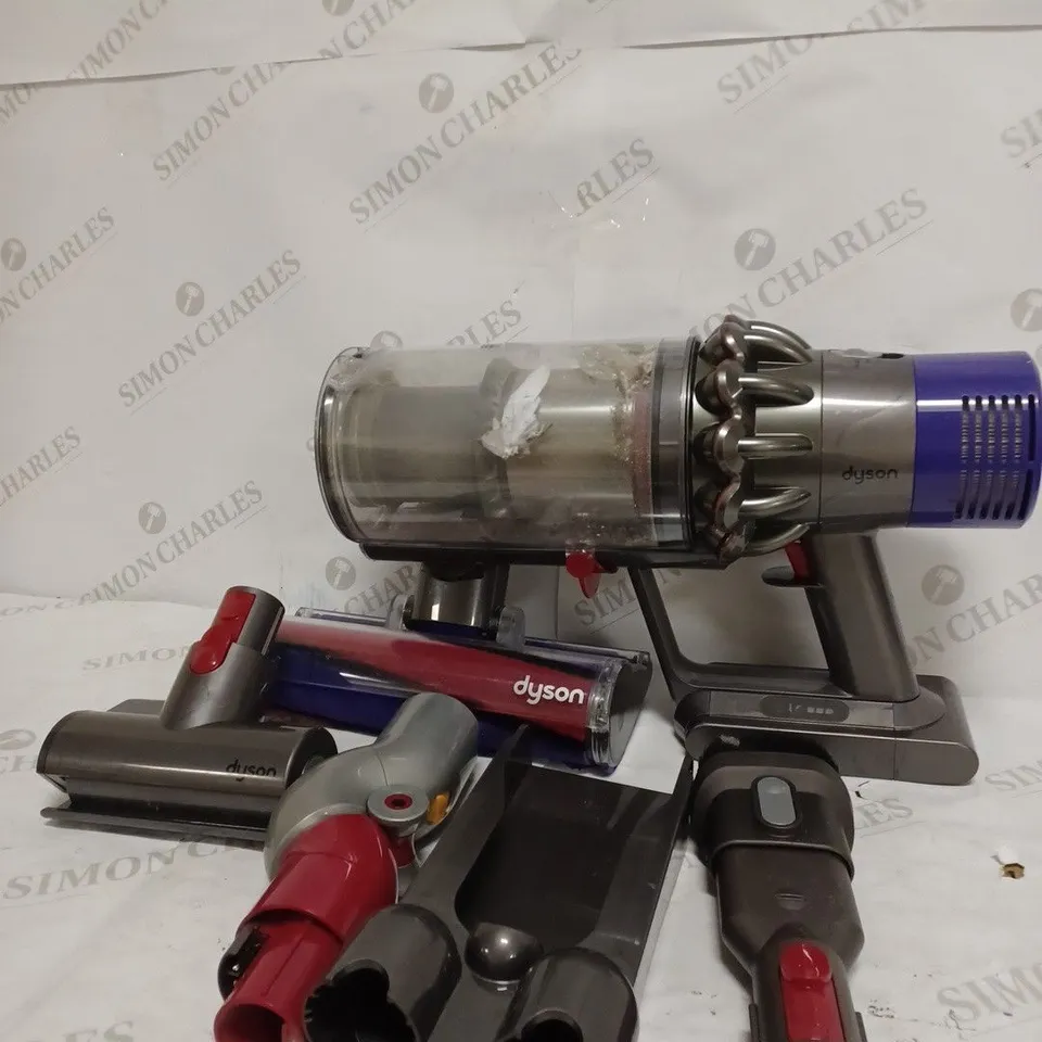 DYSON WIRELESS VACUUM CLEANER 