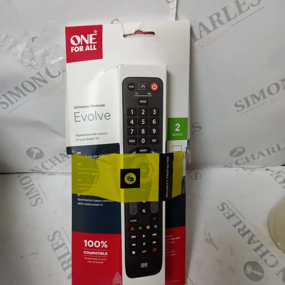 BOX OF ASSORTED ELECTRONICS TO INCLUDE HEADPHONES, POWER BANKS, REMOTES ETC 