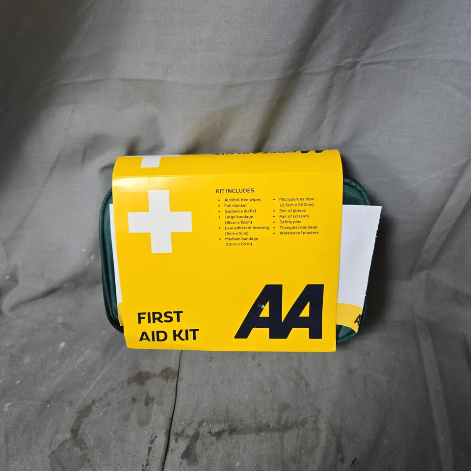 AA FIRST AID KIT – PORTABLE EMERGENCY MEDICAL KIT (YELLOW)