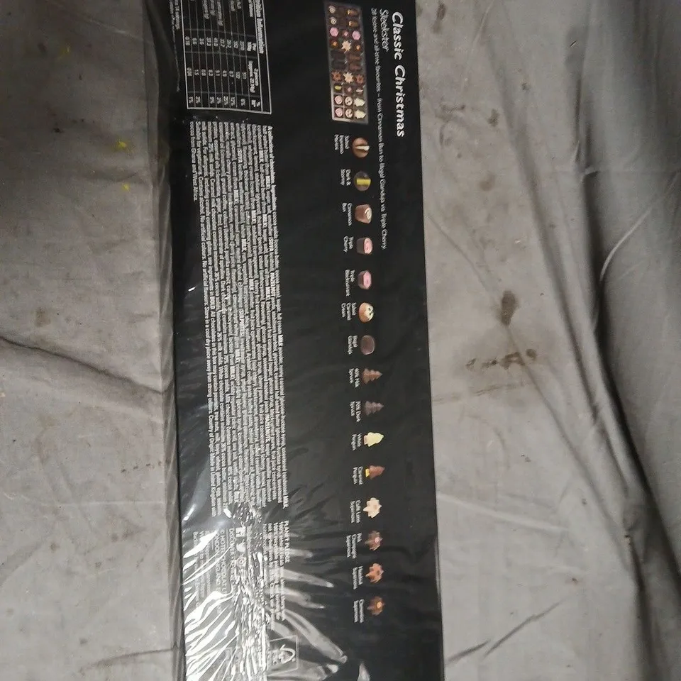 BOXED HOTEL CHOCOLAT CLASSIC CHRISTMAS GIFT BOX