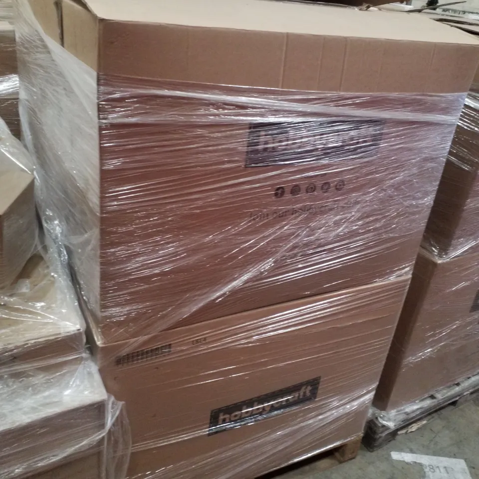 PALLET CONTAINING ASSORTED CHRISTMAS PRODUCTS & DECORATIONS INCLUDING MDF WOODEN SLEIGHS, FUSE BEAD SET, CERAMIC HOUSES & WRAPPING PAPER AND ACCESSORIES STORAGE BAGS