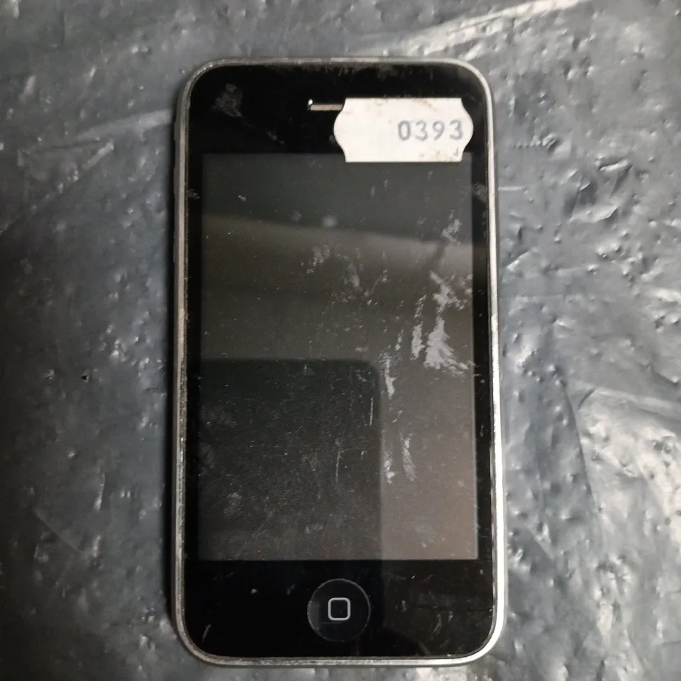 APPLE IPHONE 8GB, BLACK (A1241)