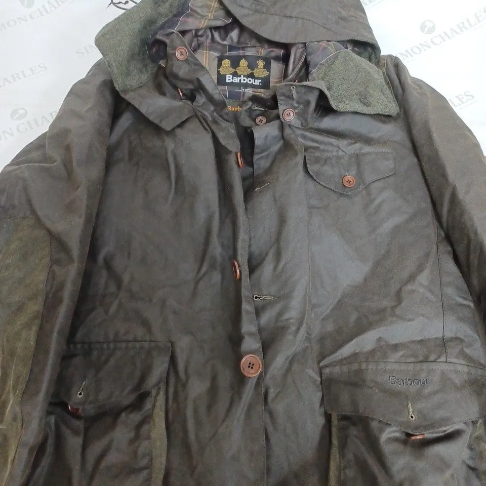 BARBOUR SPORTS JACKET IN KHAKI - LARGE