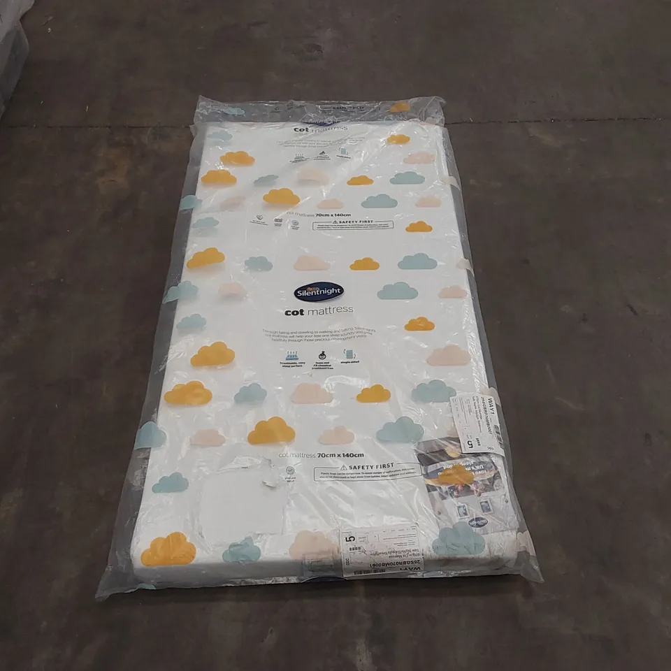 QUALITY BAGGED SILENTNIGHT COT MATTRESS - 70 x 140cm