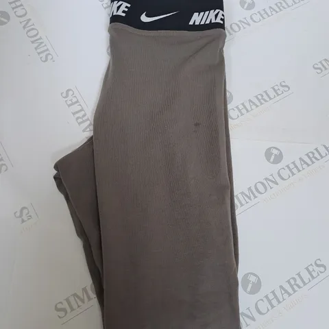 NIKE STANDARD LEGGING SIZE UNSPECIFIED