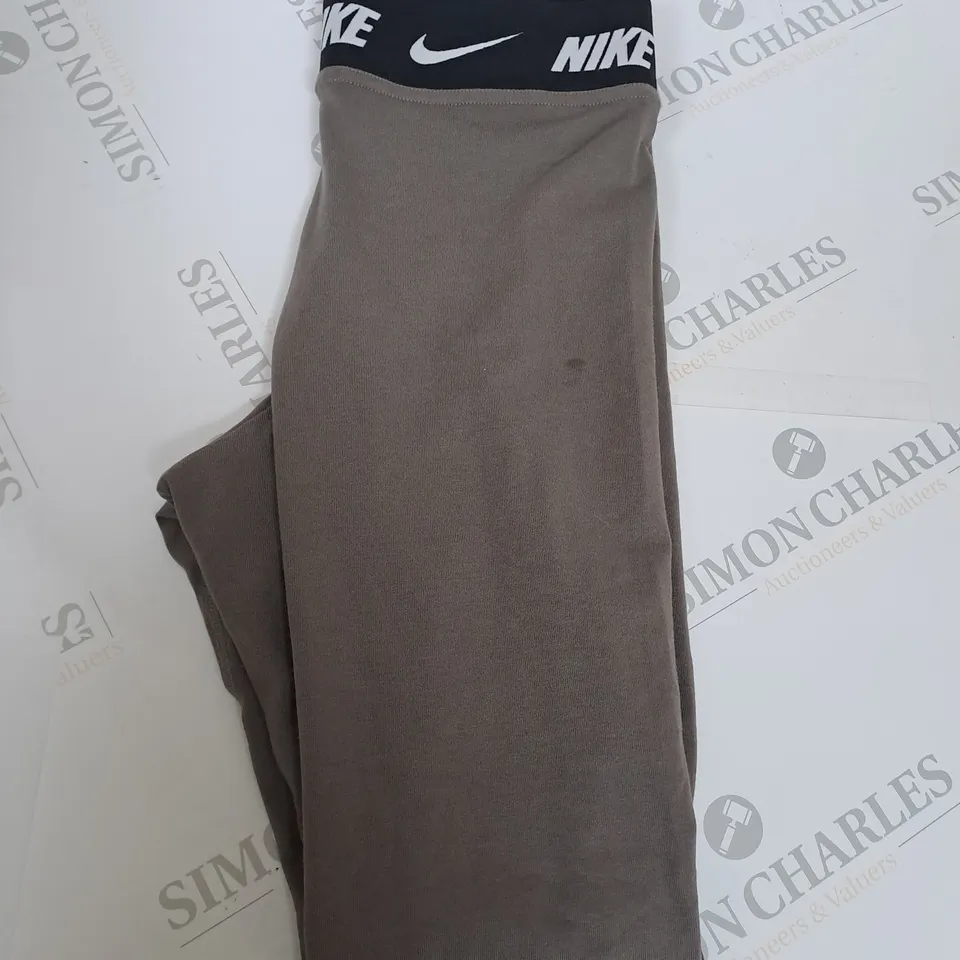 NIKE STANDARD LEGGING SIZE UNSPECIFIED