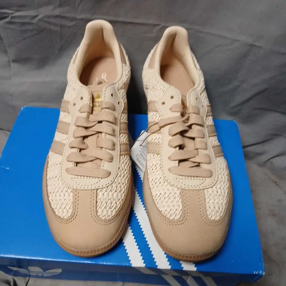 ADIDAS SAMBA OG W WOMEN'S SNEAKERS – UK 5.5 (US 7)