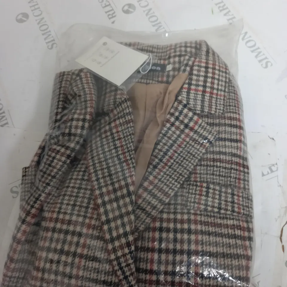 FASHION CHEQUARED JACKET SIZE 3XL
