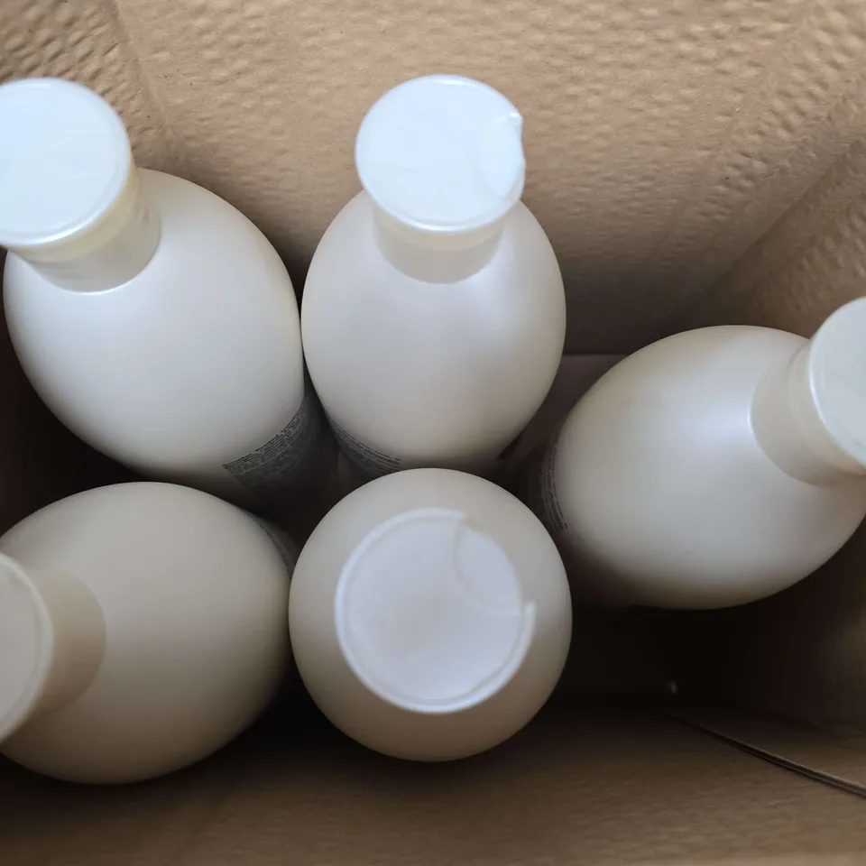 APPROXIMATELY 5 SCRUPLES TWISTED CURL ENERGIZING CONDITIONERS