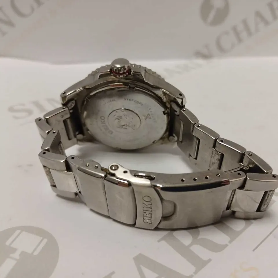 SEIKO SOLAR DIVER'S 200M BLACK DIAL SILVER WRISTWATCH 