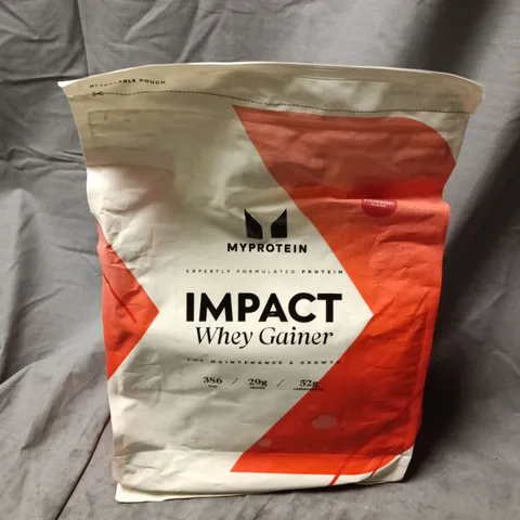 MYPROTEIN IMPACT WHEY GAINER – STRAWBERRY FLAVOUR, 2.5KG
