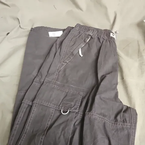 GAP MEN'S BAGGY CARGO TROUSERS GREY SIZE M