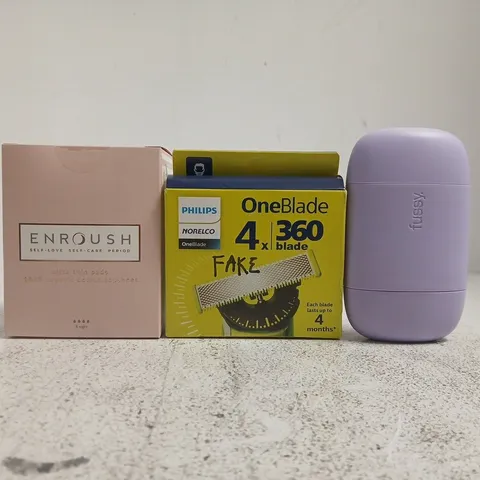 APPROXIMATELY 10 ASSORTED COSMETIC ITEMS INCLUDING VARIOUS MAKES AND BRANDS - COLLECTION ONLY