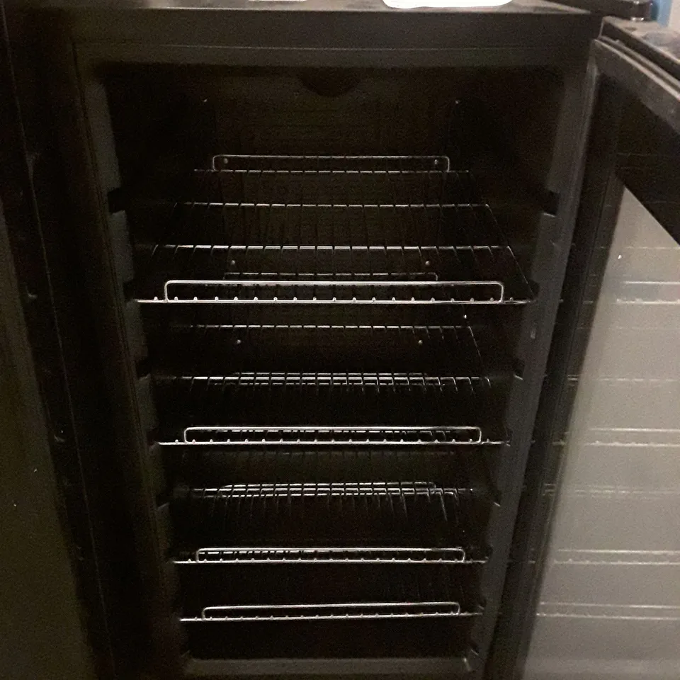 KALAMERA 100 CAN COMPRESSOR BEVERAGE REFRIGERATOR - UNPROCESSED RAW RETURN