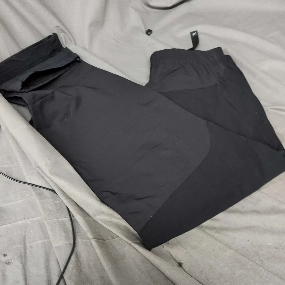 PURPLE MOUNTAIN OBSERVATORY MEN'S BLACK TRACK PANTS