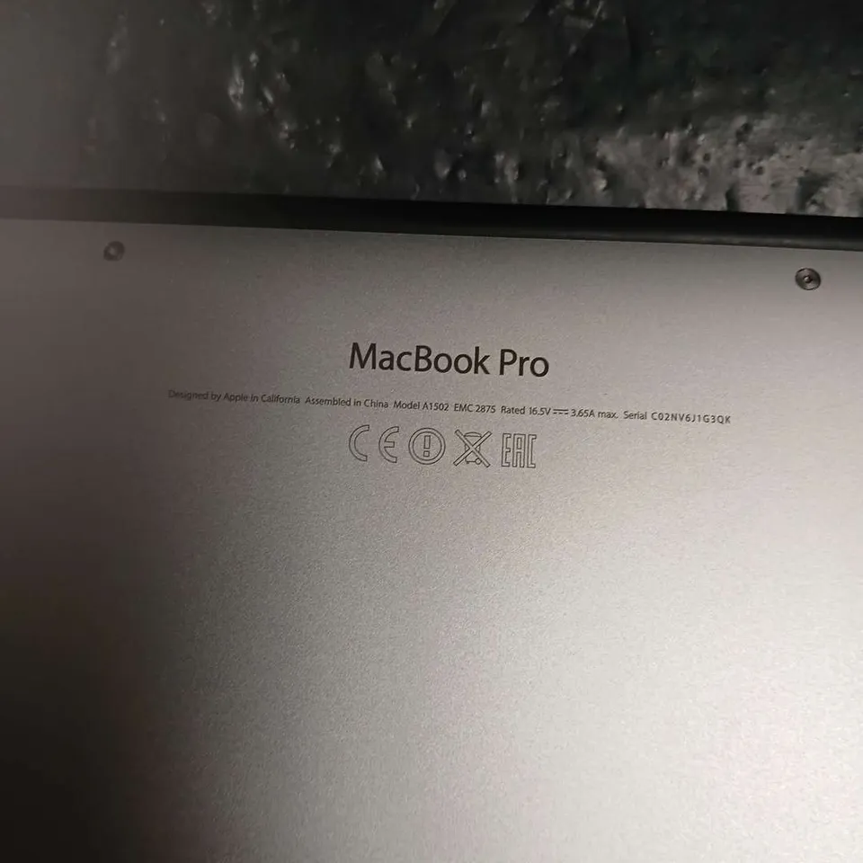 APPLE MACBOOK PRO 13-INCH RETINA (A1502 EMC 2875) SILVER LAPTOP