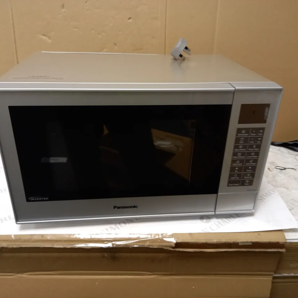PANASONIC NN-CT57JMBPQ SLIMLINE COMBINATION MICROWAVE OVEN