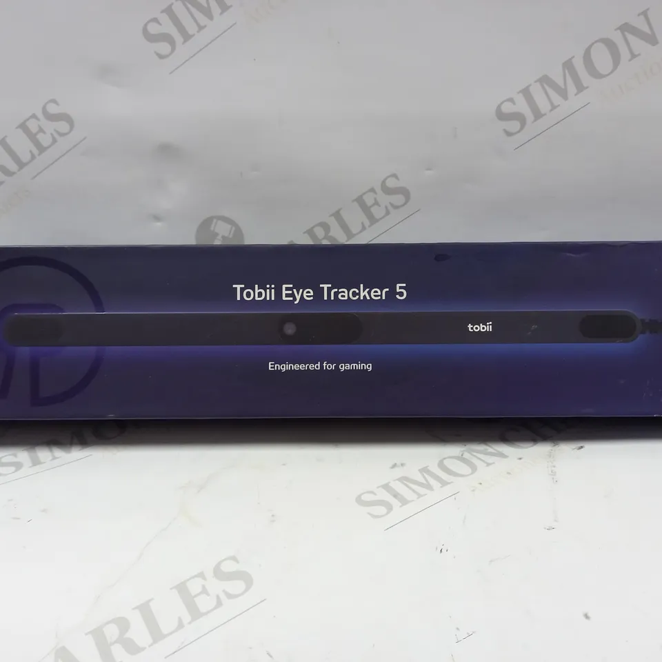 BOXED TOBIL EYE TRACKER 5 