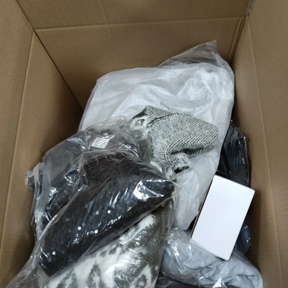 BOX OF APPROXIMATELY 25 ASSORTED ITEMS TO INCLUDE BUDDHA PLANT POT, PURSE, LA MAREY CLOTHING ETC