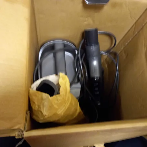 SHARK UPRIGHT VACUUM CLEANER