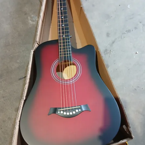 ACOUSTIC GUITAR IN SUNBURST FINISH – BOXED 