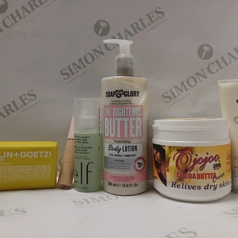 BOX OF APPROX 25 ASSORTED HEALTH AND BEAUTY ITEMS TO INCLUDE - OSCAN BODY LOTION - MALIN+GOETZ RUM BAR SOAP - OJOJOO COCOA BUTTER ECT