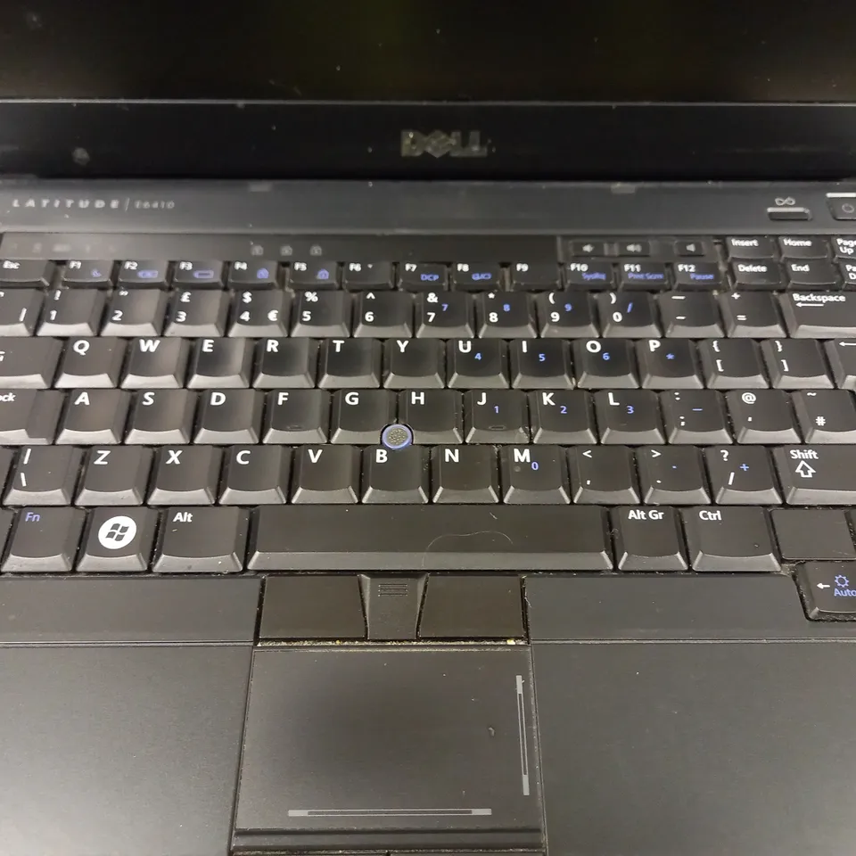 DELL LATITUDE E6410 LAPTOP IN BRUSHED GREY