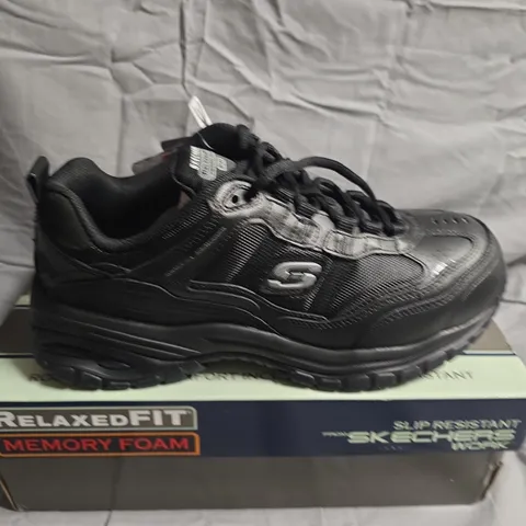 BOXED PAIR OF SKECHERS SOFT STRIDE SHOES - UK SIZE 8.5