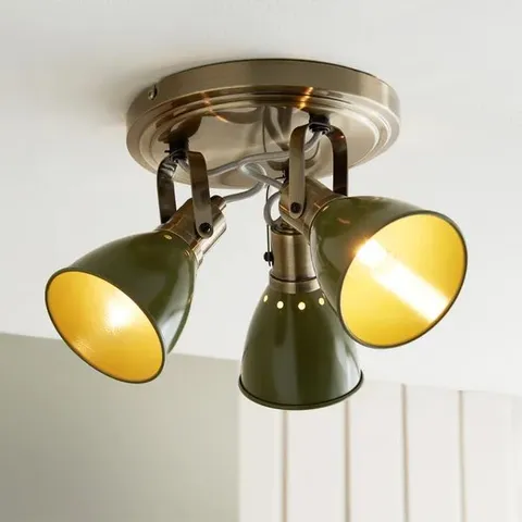 BOXED MILEY INDUSTRIAL 3 LIGHT ADJUSTABLE SPOTLIGHT