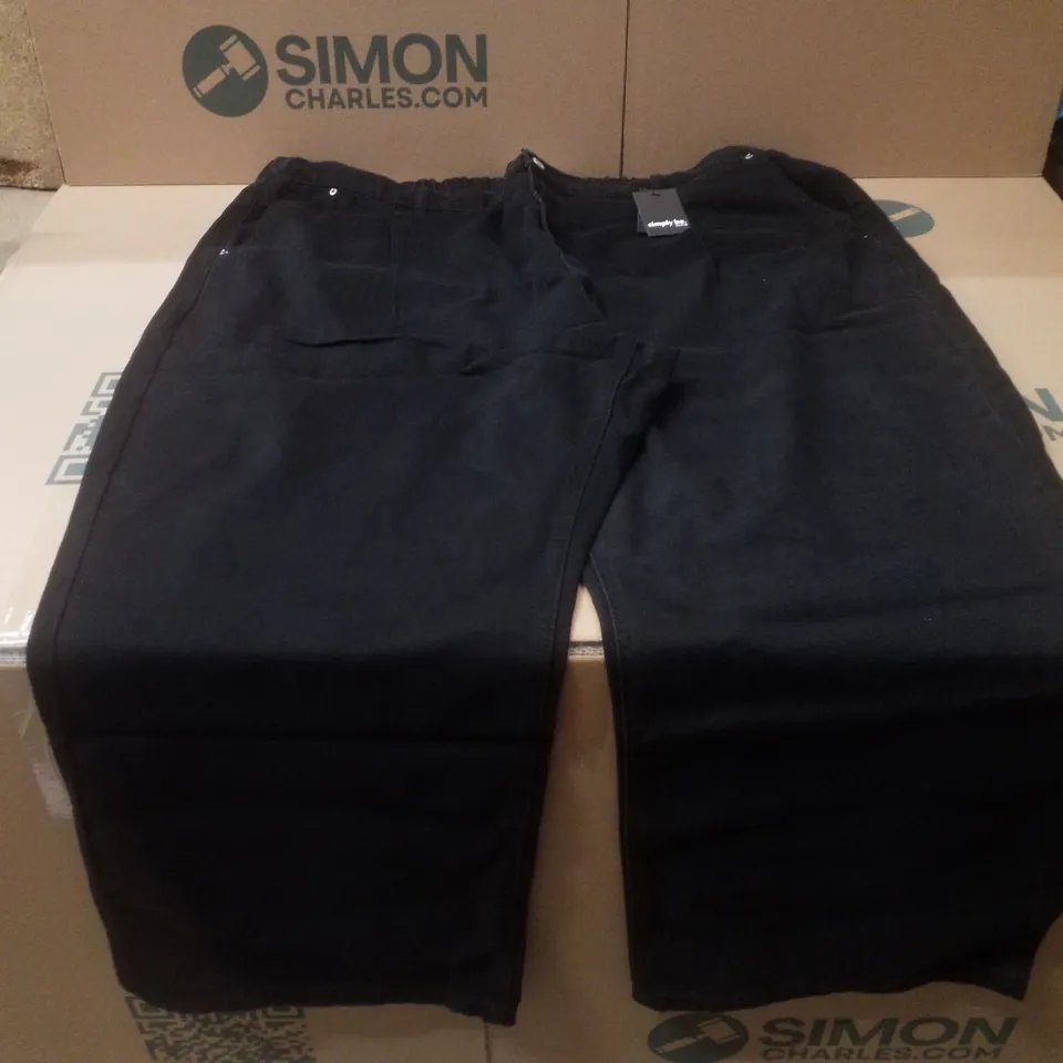BOX CONTAINING APPROXIMATELY 6 BRAND NEW SIMPLY BE WASHED BLACK PLEAT DETAIL JEANS - 28R