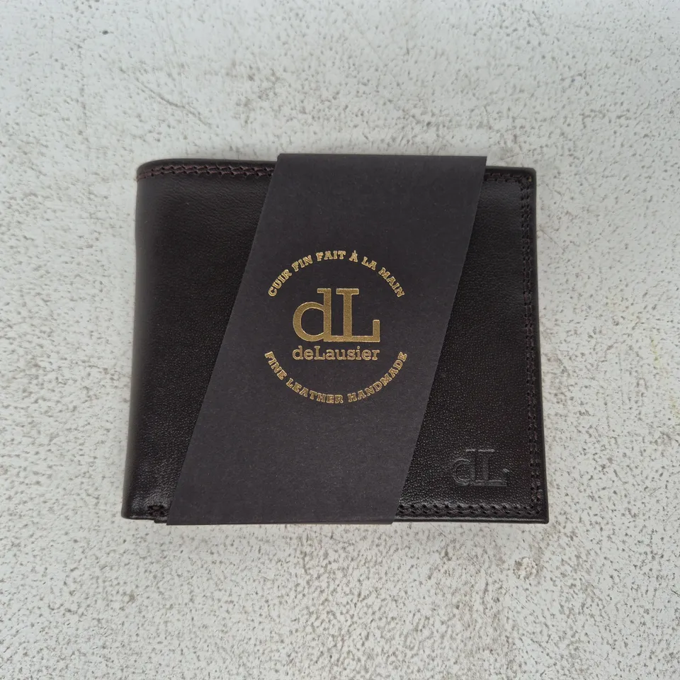 DELAUSIER LA GRANDE MEN'S WALLET IN BROWN