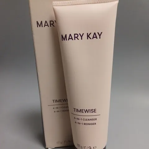 MARY KAY TIMEWISE® 4-IN-1 CLEANSER