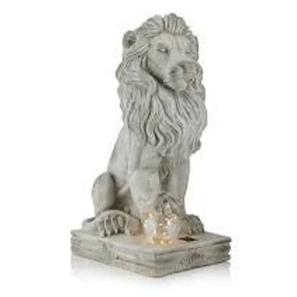 MY GARDEN STORIES LION SCULPTURE