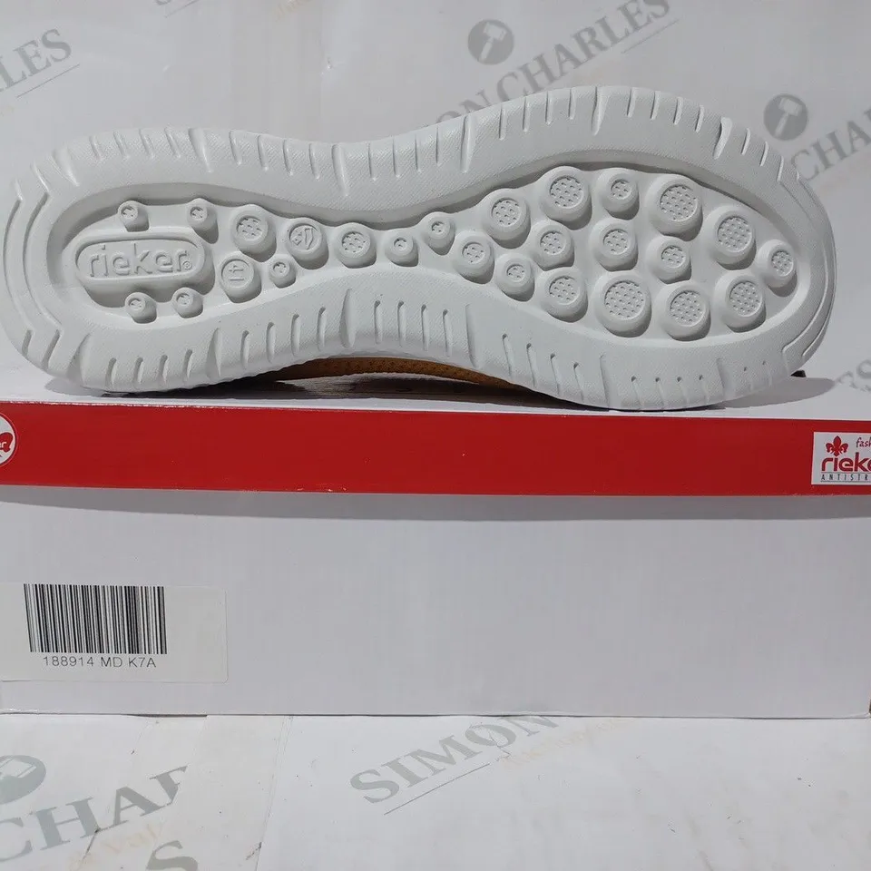 BOXED PAIR OF RIEKER ANTISTRESS TRAINERS IN YELLOW W. GLITTER EFFECT SIZE 7.5