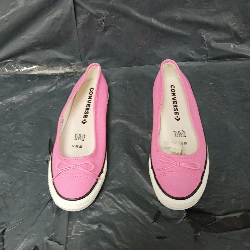 UNBOXED PAIR OF CONVERSE LOW SLIP ON PINK UK 5