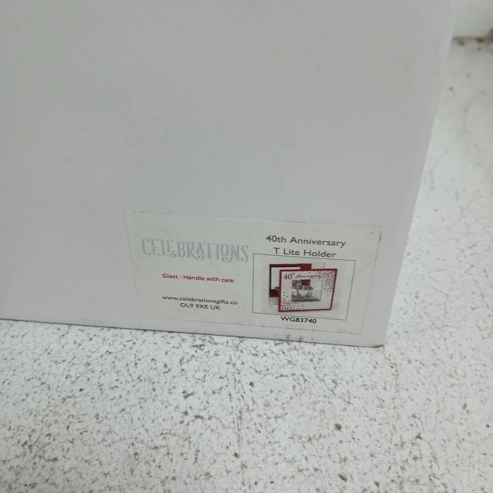  CELEBRATIONS 40TH ANNIVERSARY TEALIGHT HOLDER – GLASS TEALIGHT HOLDER, GIFT BOXED (WG83740)
