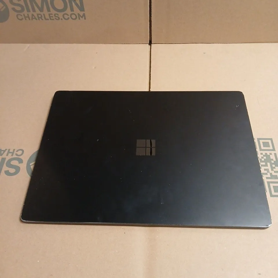 MICROSOFT LAPTOP (MODEL UNSPECIFIED)