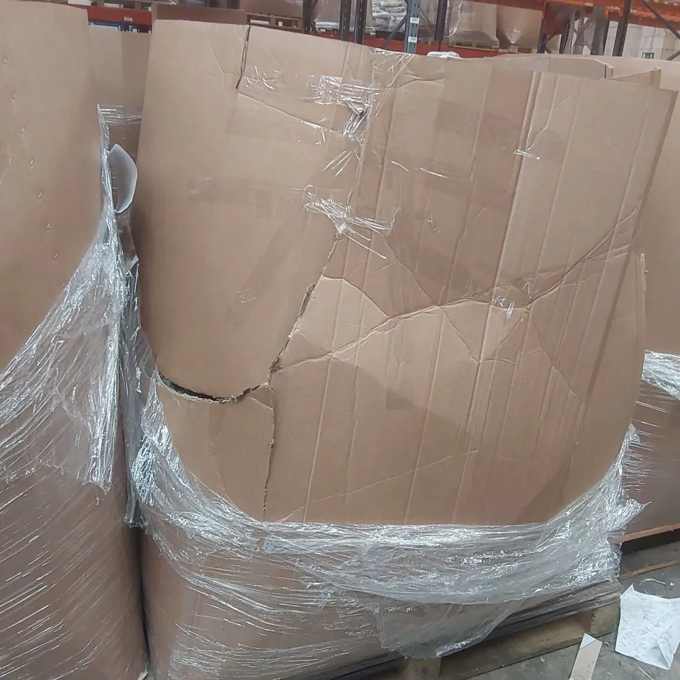 PALLET CONTAINING APPROXIMATELY 625x BRAND NEW ASSORTED DESIGNER CLOTHING ITEMS INCLUDING: SIMPLY BE DRESSES, JEANS, FIGLEAVES BATHING SUIT, JD WILLIAMS TOPS ECT
