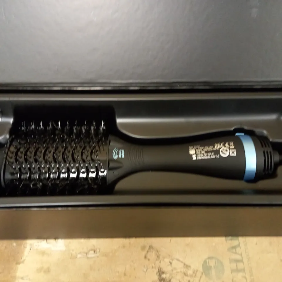 REVAM PROGLOSSPERFECT BLOW DRY HAIRBRUSH RRP £60