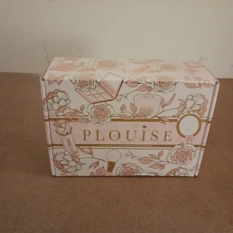 BOXED AND SEALED PLOUISE SMALL BLIND BOX
