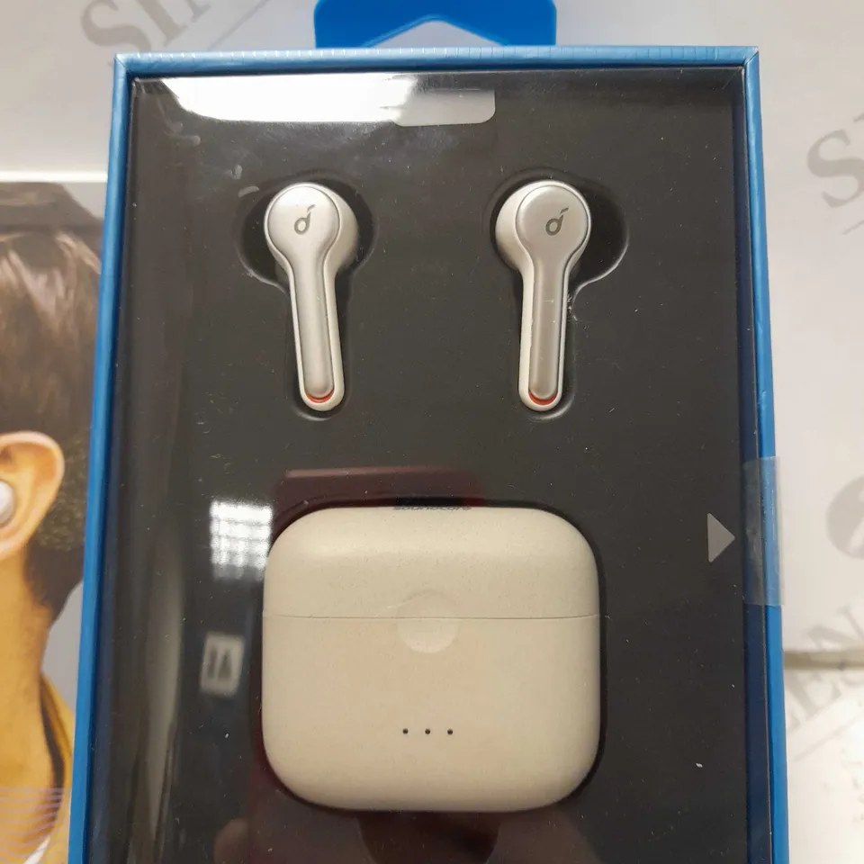 BOXED ANKER SOUNDCORE LIBERTY AIR 2 TOTAL WIRELESS EARPHONES