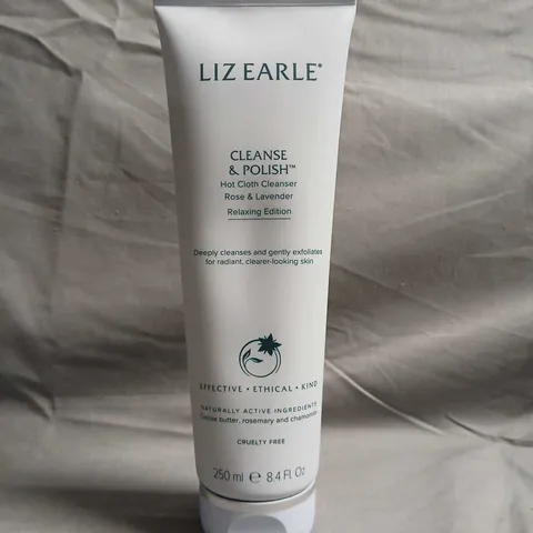 LIZ EARLE CLEANSE & POLISH HOT CLOTH CLEANSER – ROSE & LAVENDER, RELAXING EDITION (250 ML)