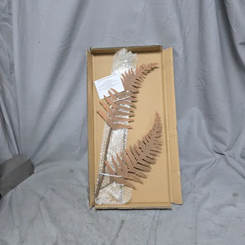 DECORATIVE METAL FERN