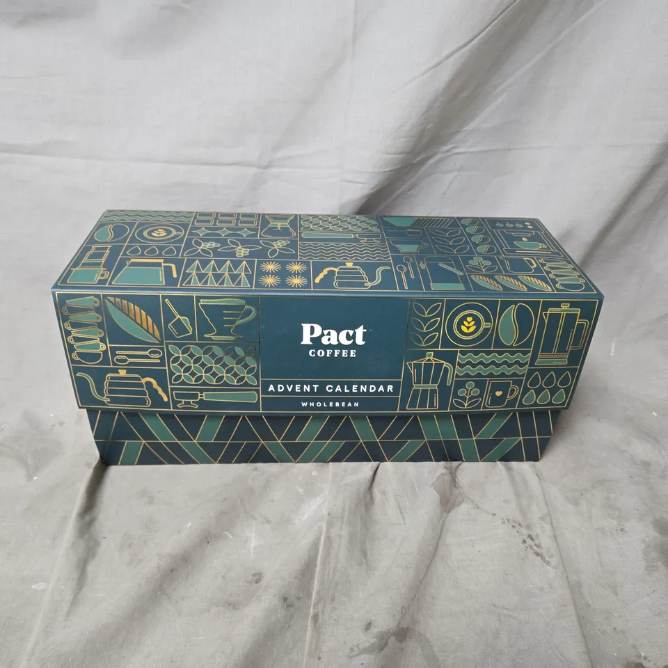 PACT COFFEE ADVENT CALENDAR – WHOLEBEAN COFFEE (24 DAYS) WITH CUP