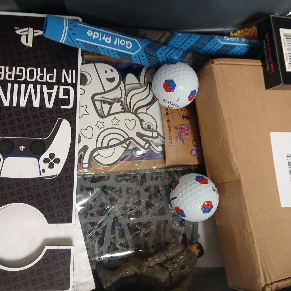 APPROXIMATELY 15 ASSORTED TOYS AND GAMES TO INCLUDE CRAYOLA GLOW IN THE DARK STICKERS, ETC