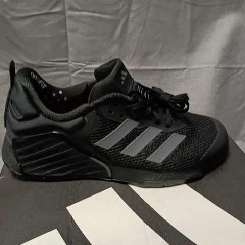BOXED ADIDAS DROPSET 3 TRAINER – BLACK, UK 8.5 